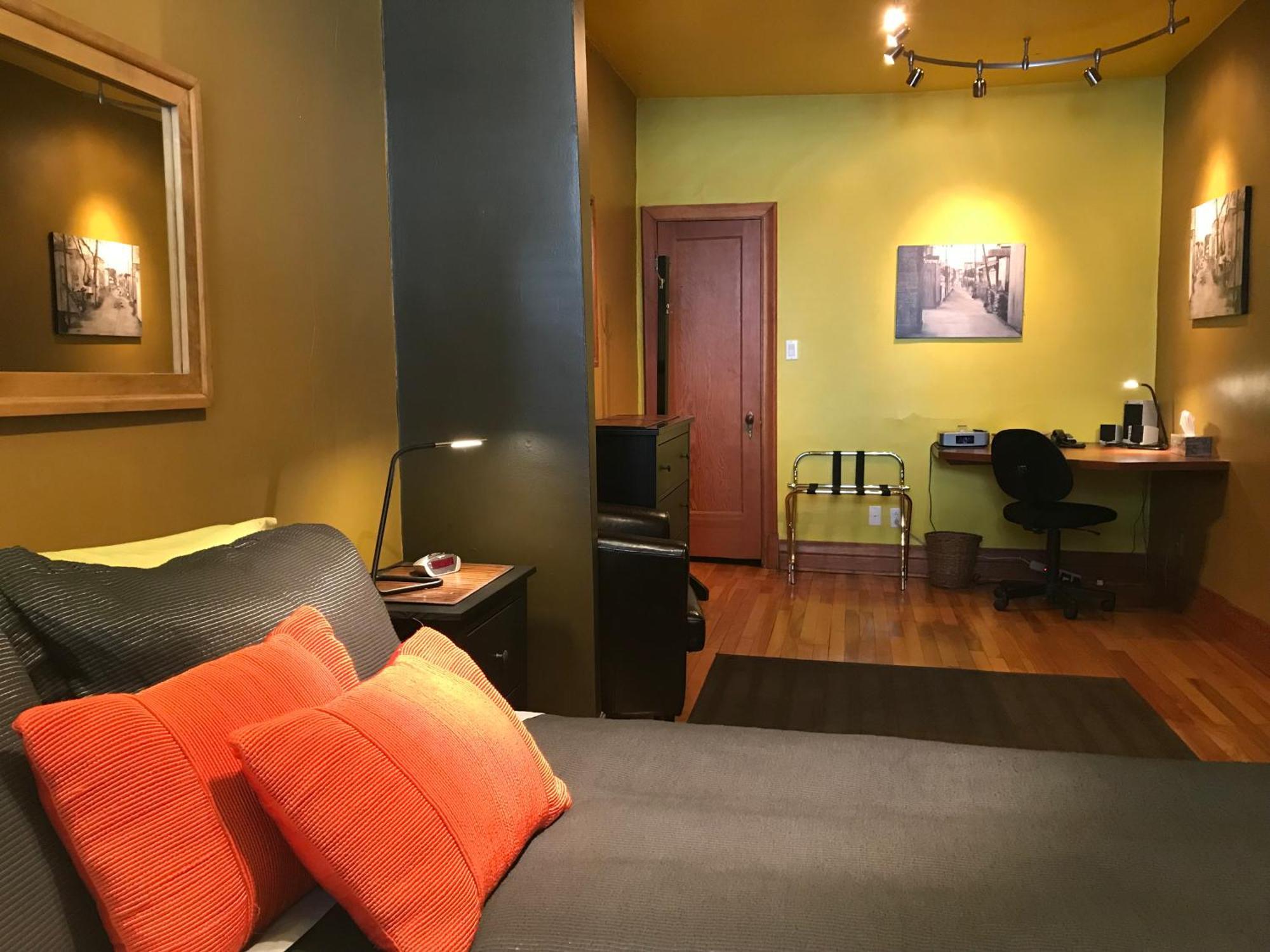 A La Carte Bed & Breakfast Montreal Luaran gambar